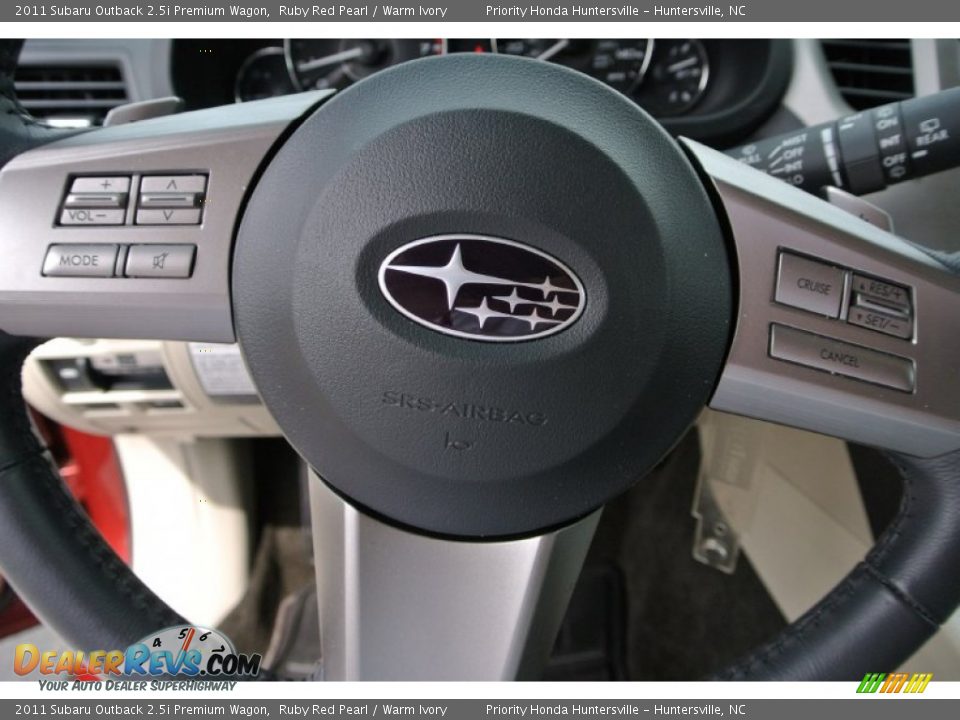 2011 Subaru Outback 2.5i Premium Wagon Ruby Red Pearl / Warm Ivory Photo #18