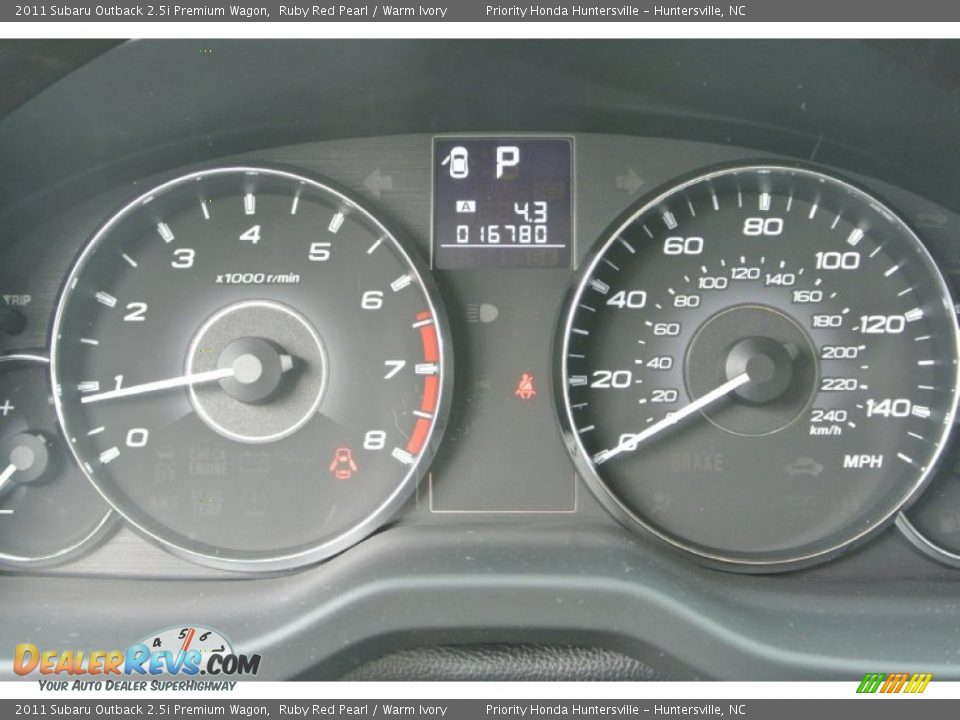 2011 Subaru Outback 2.5i Premium Wagon Ruby Red Pearl / Warm Ivory Photo #19