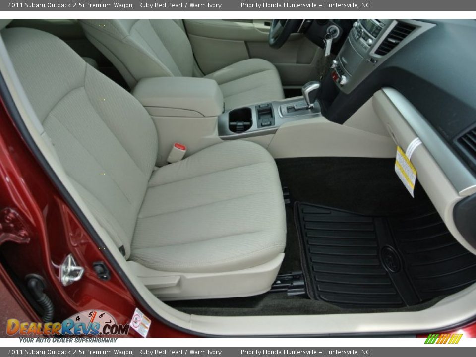 2011 Subaru Outback 2.5i Premium Wagon Ruby Red Pearl / Warm Ivory Photo #23