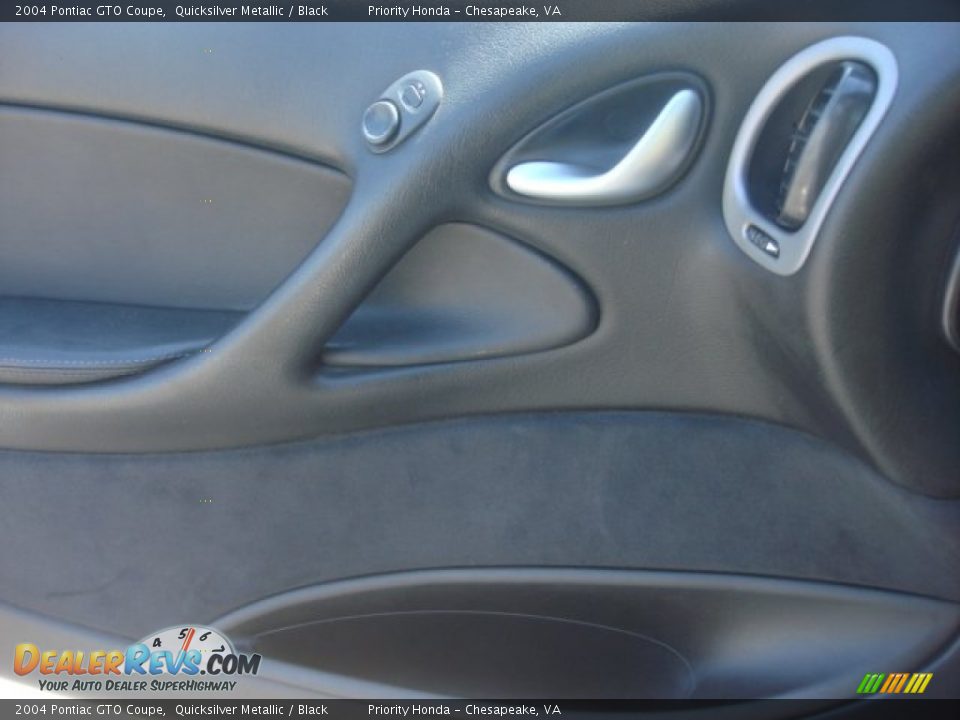 2004 Pontiac GTO Coupe Quicksilver Metallic / Black Photo #16