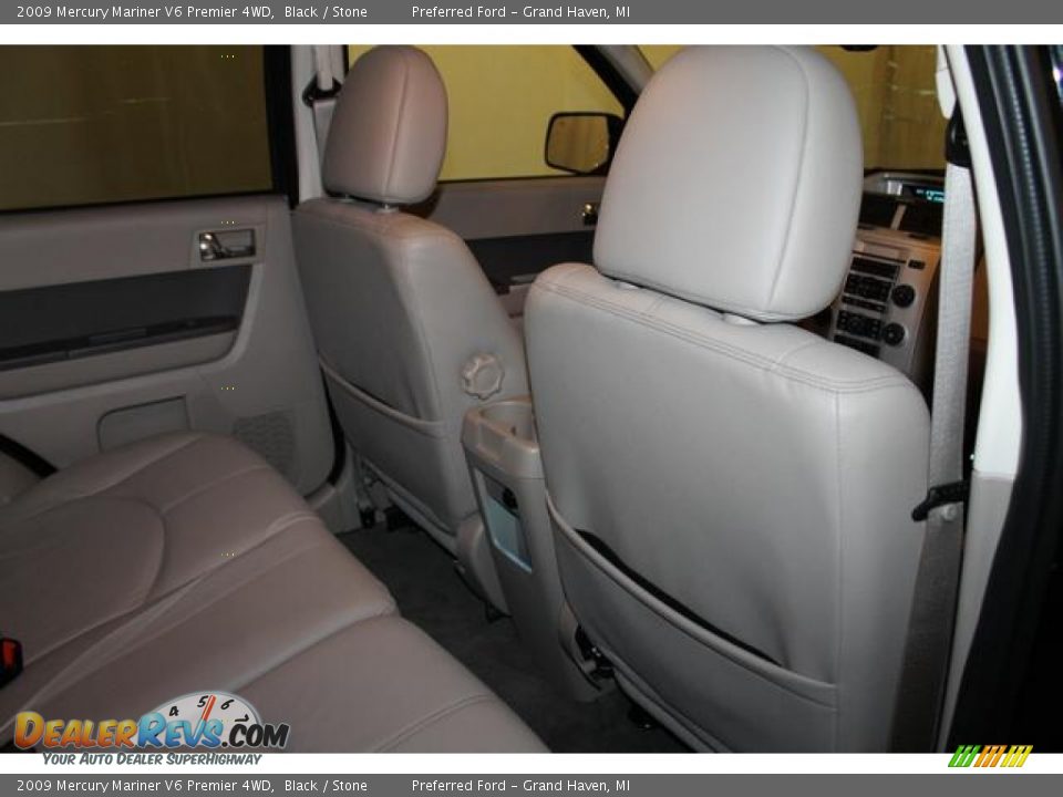2009 Mercury Mariner V6 Premier 4WD Black / Stone Photo #25