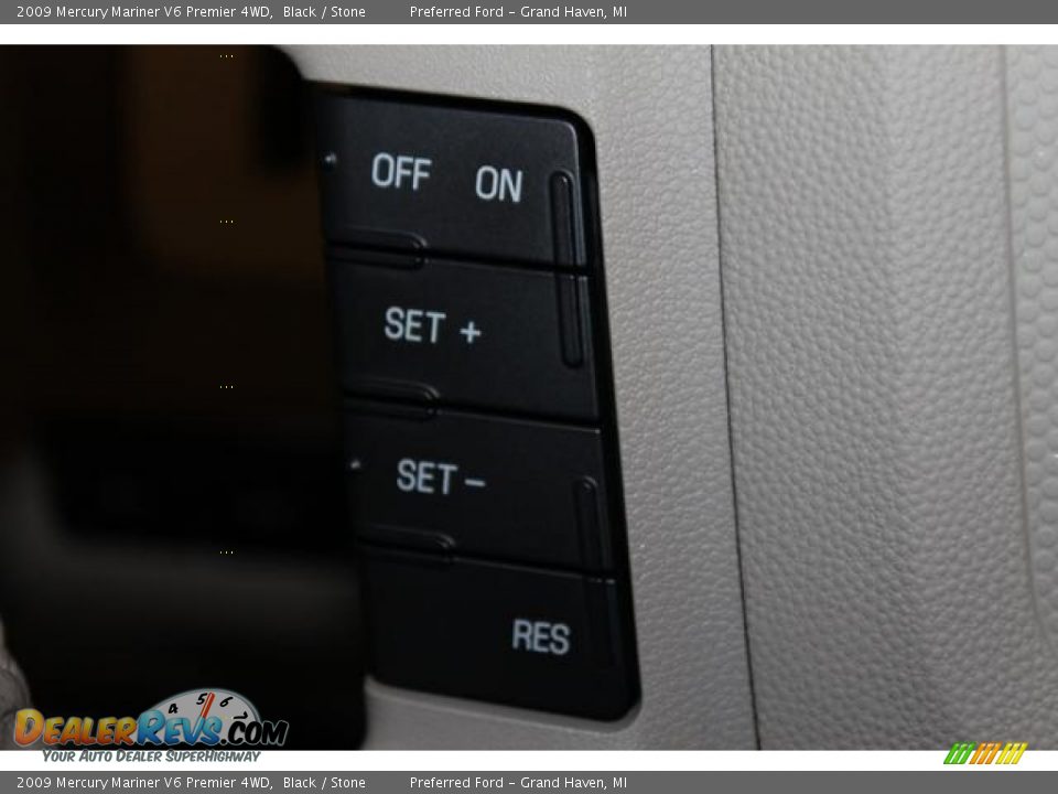 2009 Mercury Mariner V6 Premier 4WD Black / Stone Photo #34