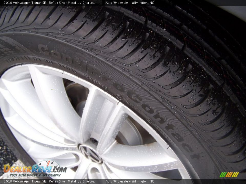 2010 Volkswagen Tiguan SE Reflex Silver Metallic / Charcoal Photo #8