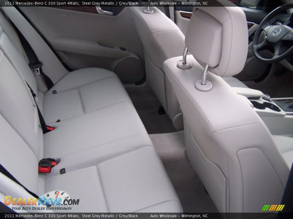 2011 Mercedes-Benz C 300 Sport 4Matic Steel Grey Metallic / Grey/Black Photo #15