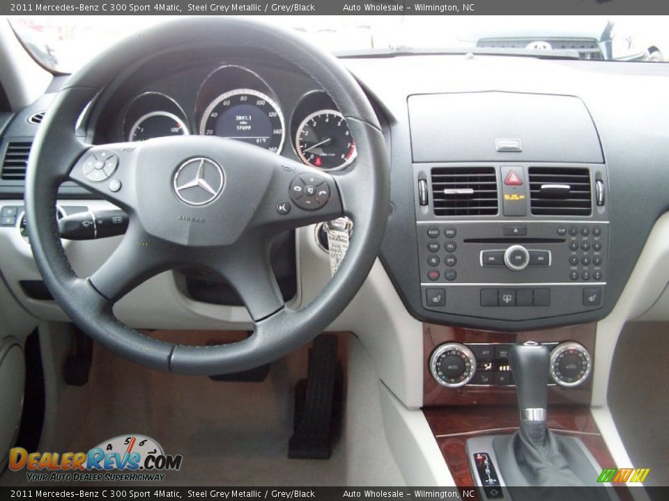2011 Mercedes-Benz C 300 Sport 4Matic Steel Grey Metallic / Grey/Black Photo #16