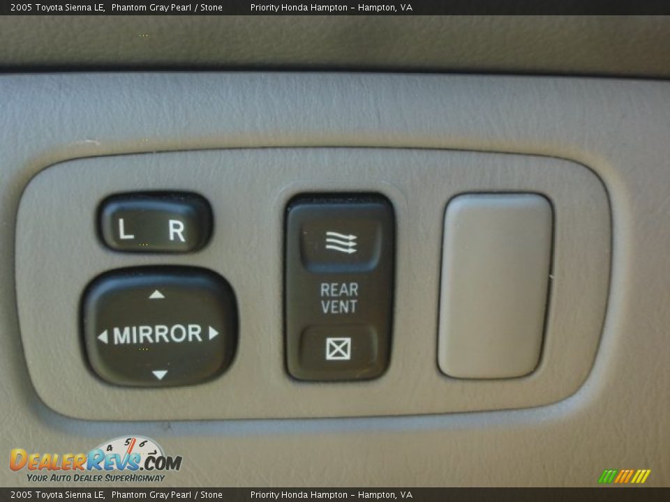 2005 Toyota Sienna LE Phantom Gray Pearl / Stone Photo #21