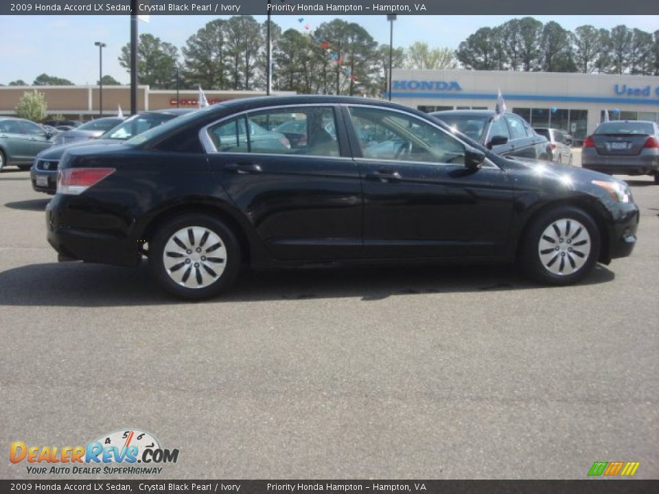 2009 Honda Accord LX Sedan Crystal Black Pearl / Ivory Photo #5