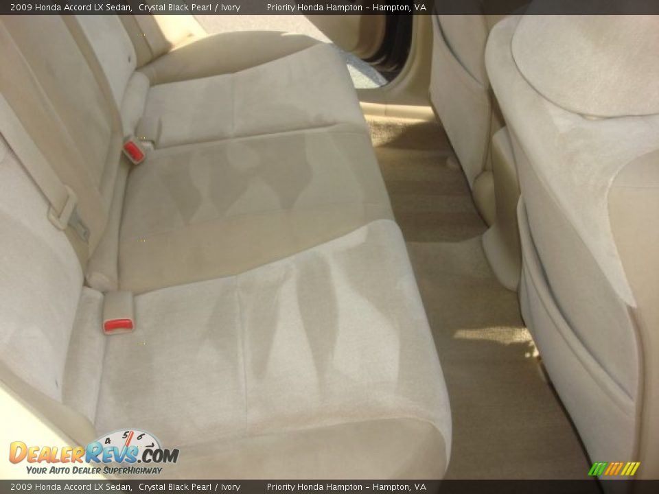 2009 Honda Accord LX Sedan Crystal Black Pearl / Ivory Photo #10