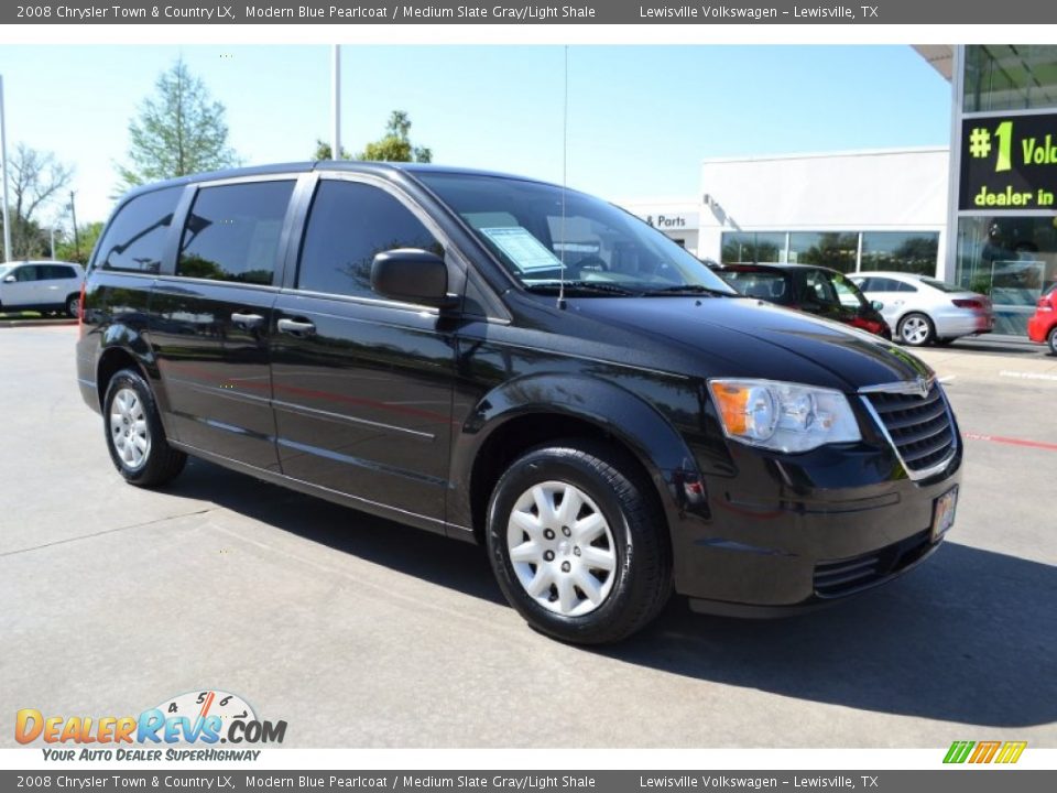 2008 Chrysler Town & Country LX Modern Blue Pearlcoat / Medium Slate Gray/Light Shale Photo #7