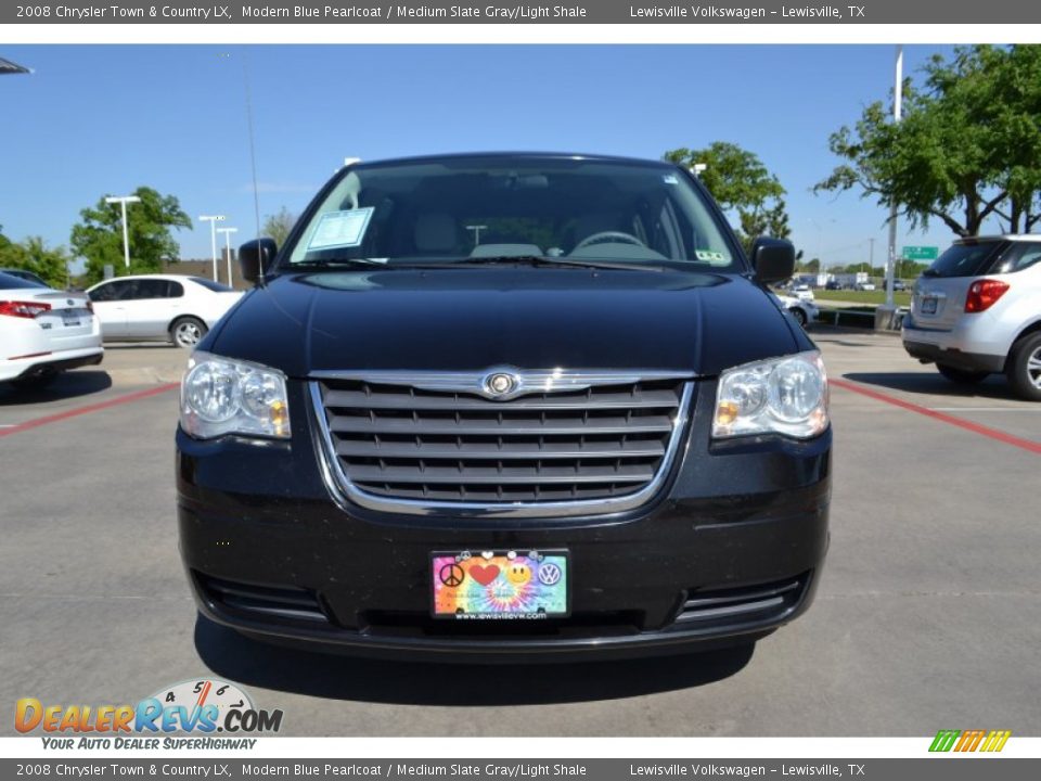 2008 Chrysler Town & Country LX Modern Blue Pearlcoat / Medium Slate Gray/Light Shale Photo #8