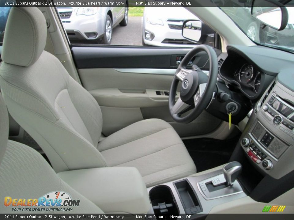 2011 Subaru Outback 2.5i Wagon Azurite Blue Pearl / Warm Ivory Photo #15