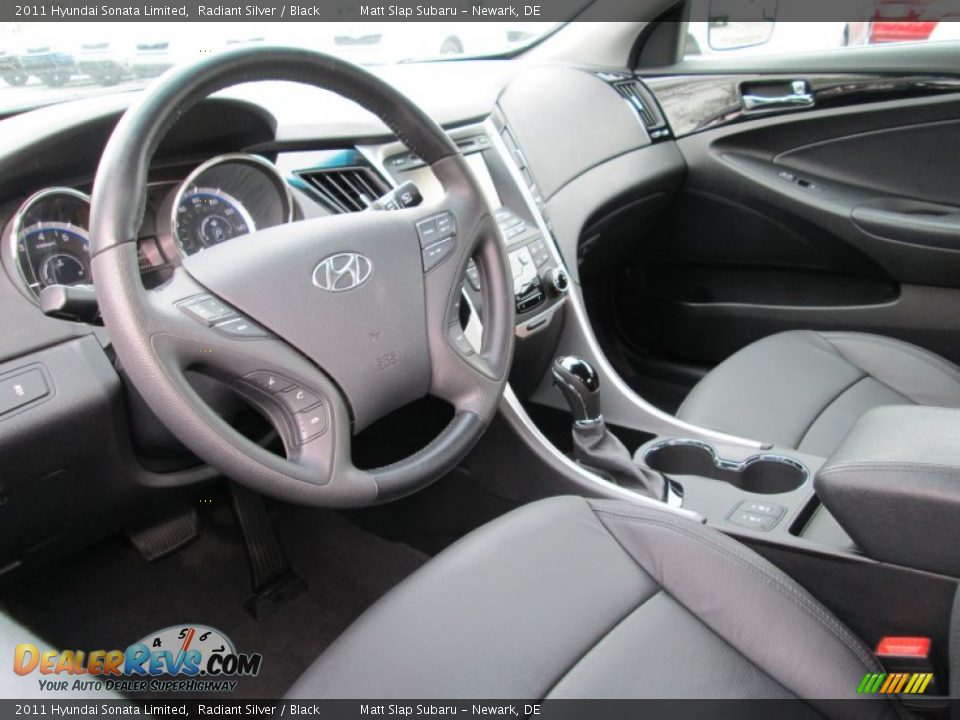 Black Interior - 2011 Hyundai Sonata Limited Photo #10