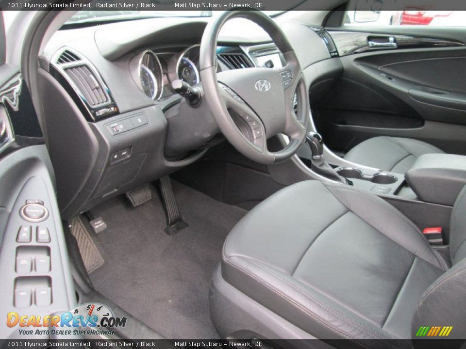 Black Interior - 2011 Hyundai Sonata Limited Photo #11