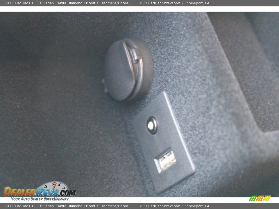 2013 Cadillac CTS 3.6 Sedan White Diamond Tricoat / Cashmere/Cocoa Photo #30