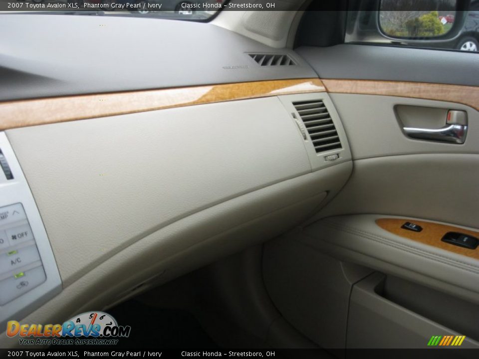 2007 Toyota Avalon XLS Phantom Gray Pearl / Ivory Photo #28