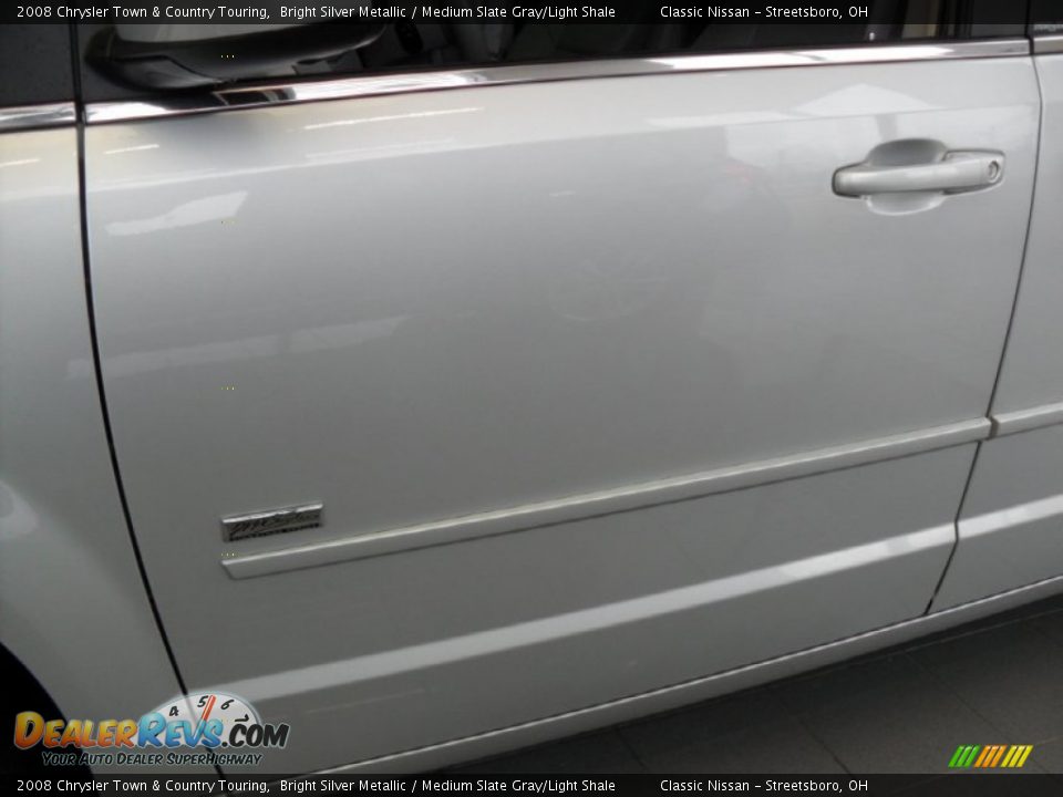 2008 Chrysler Town & Country Touring Bright Silver Metallic / Medium Slate Gray/Light Shale Photo #3