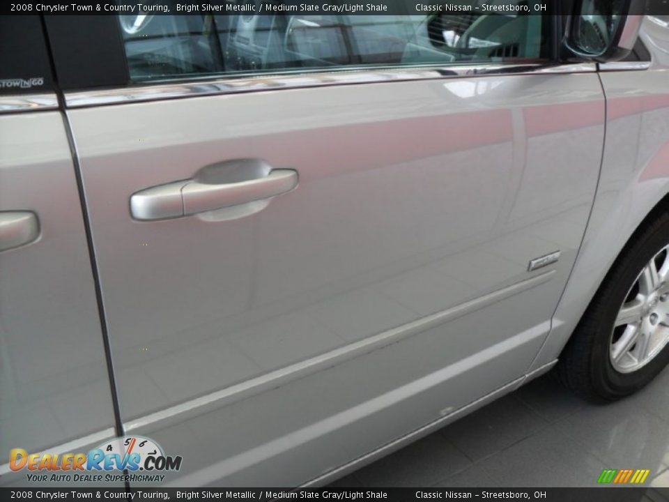 2008 Chrysler Town & Country Touring Bright Silver Metallic / Medium Slate Gray/Light Shale Photo #6