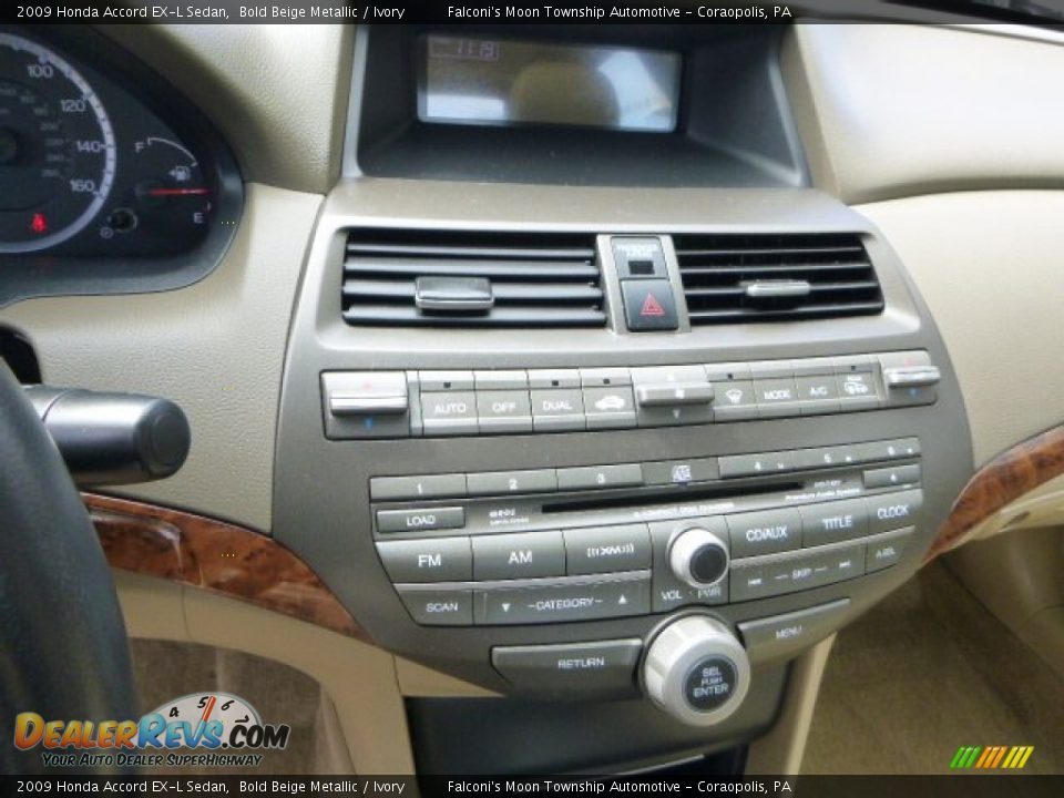 Controls of 2009 Honda Accord EX-L Sedan Photo #23