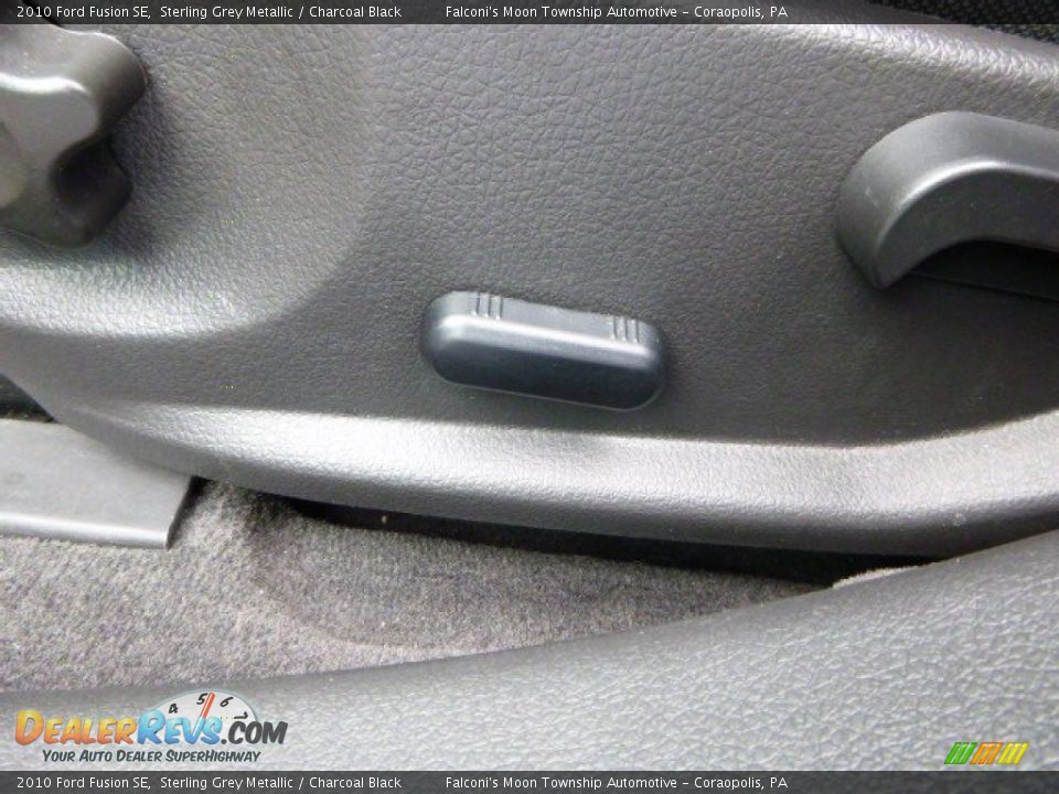 2010 Ford Fusion SE Sterling Grey Metallic / Charcoal Black Photo #21