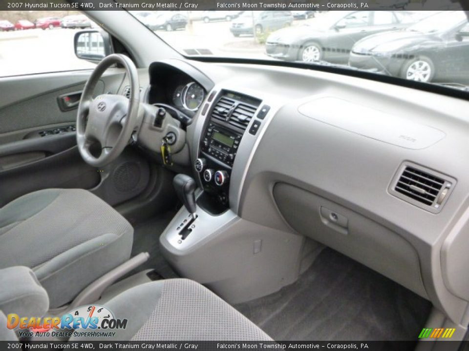 2007 Hyundai Tucson SE 4WD Dark Titanium Gray Metallic / Gray Photo #11