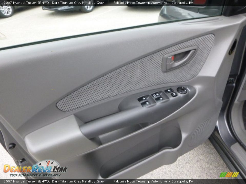 2007 Hyundai Tucson SE 4WD Dark Titanium Gray Metallic / Gray Photo #19