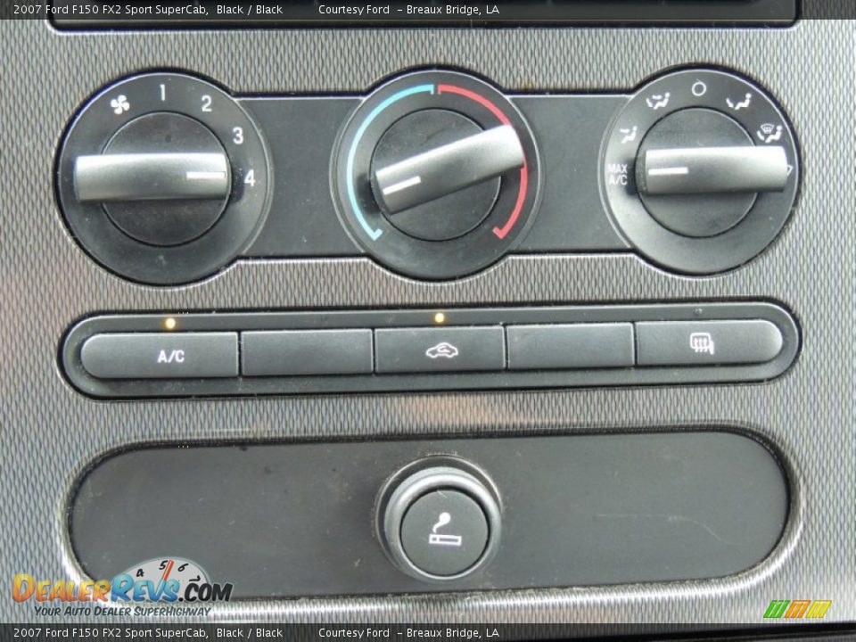 Controls of 2007 Ford F150 FX2 Sport SuperCab Photo #18