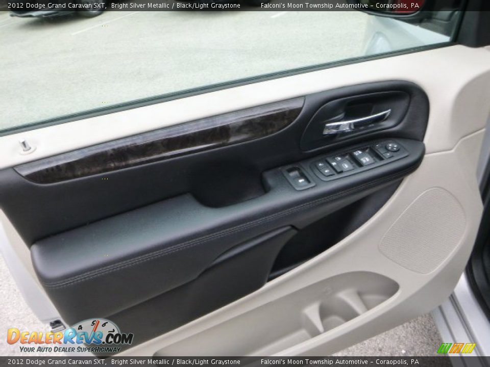 2012 Dodge Grand Caravan SXT Bright Silver Metallic / Black/Light Graystone Photo #19