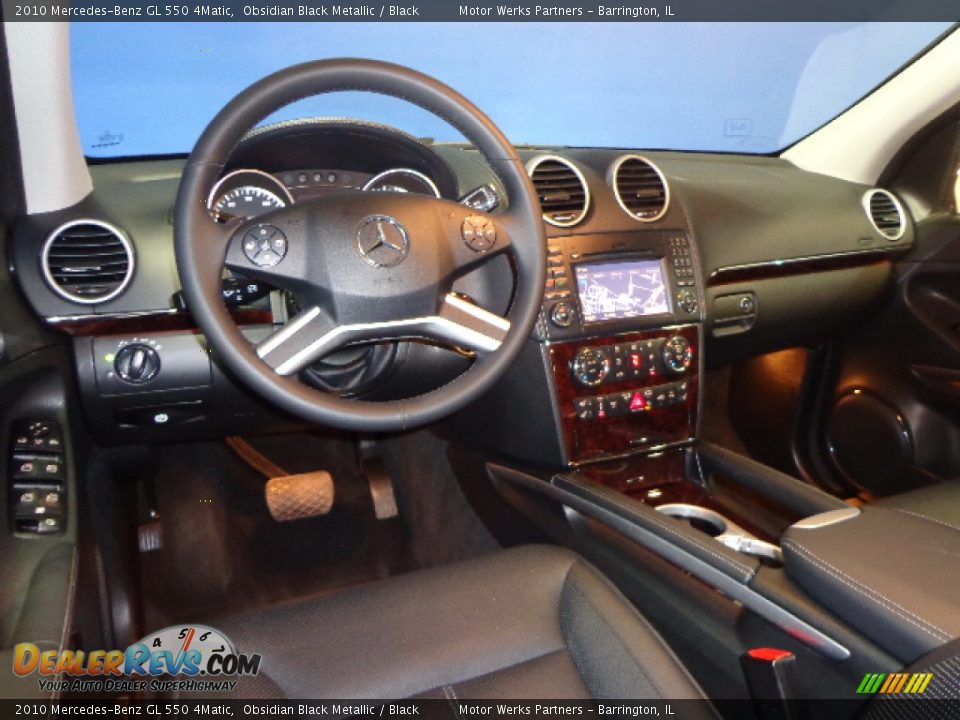 2010 Mercedes-Benz GL 550 4Matic Obsidian Black Metallic / Black Photo #17
