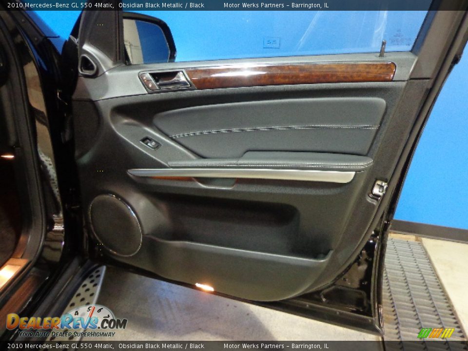 2010 Mercedes-Benz GL 550 4Matic Obsidian Black Metallic / Black Photo #23