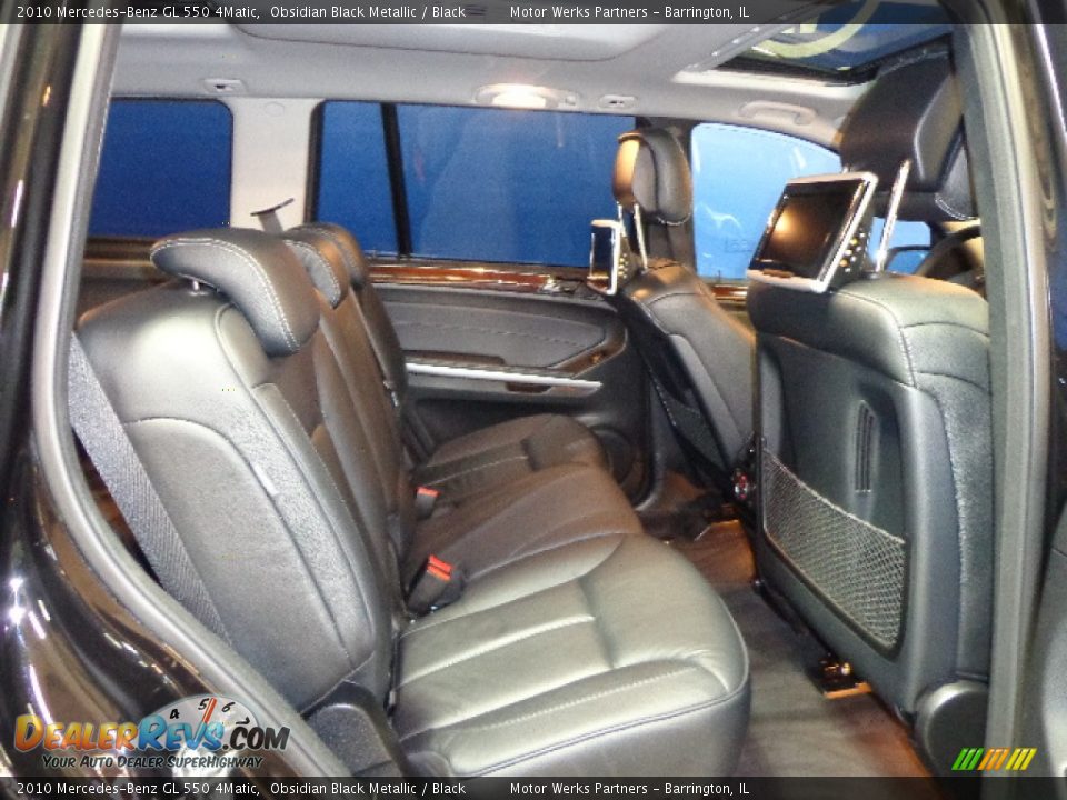 2010 Mercedes-Benz GL 550 4Matic Obsidian Black Metallic / Black Photo #25