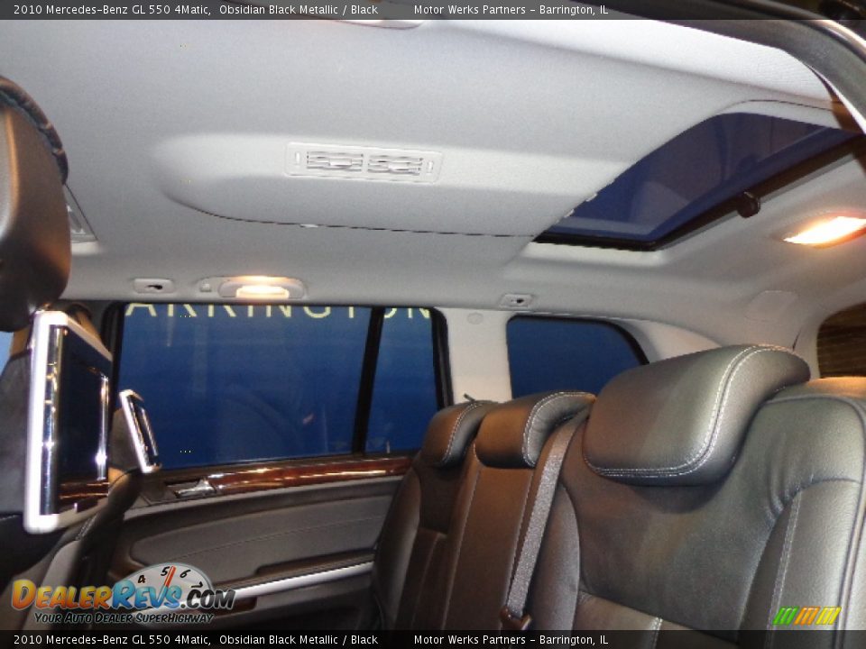 2010 Mercedes-Benz GL 550 4Matic Obsidian Black Metallic / Black Photo #32