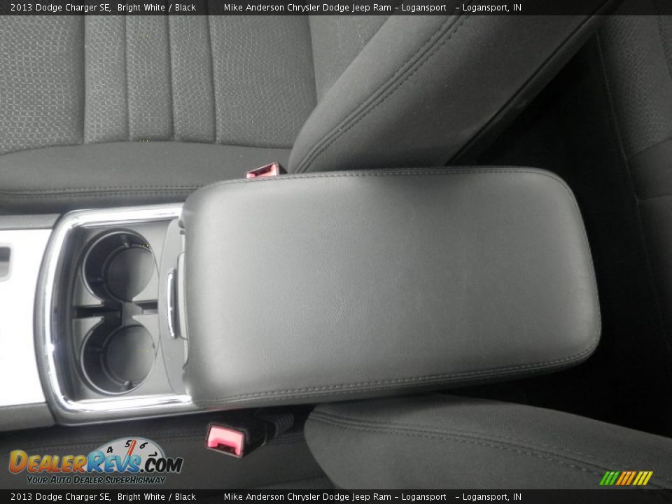 2013 Dodge Charger SE Bright White / Black Photo #9