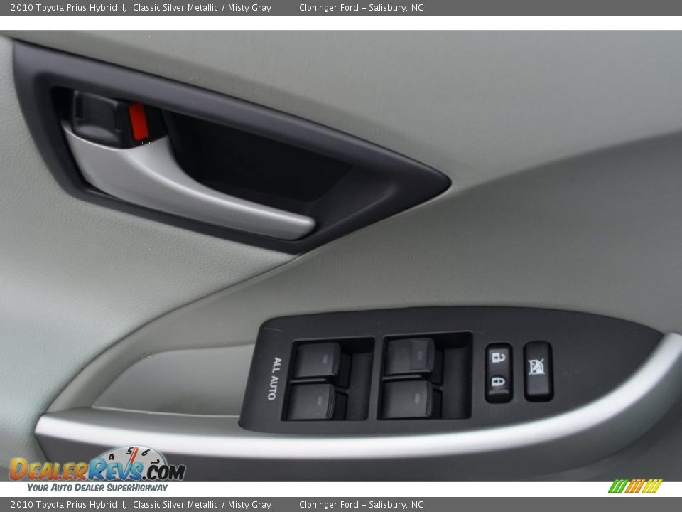 2010 Toyota Prius Hybrid II Classic Silver Metallic / Misty Gray Photo #9
