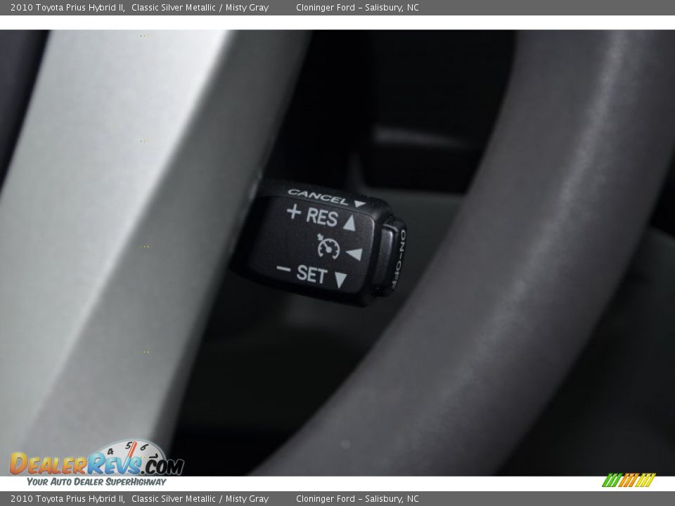 2010 Toyota Prius Hybrid II Classic Silver Metallic / Misty Gray Photo #26