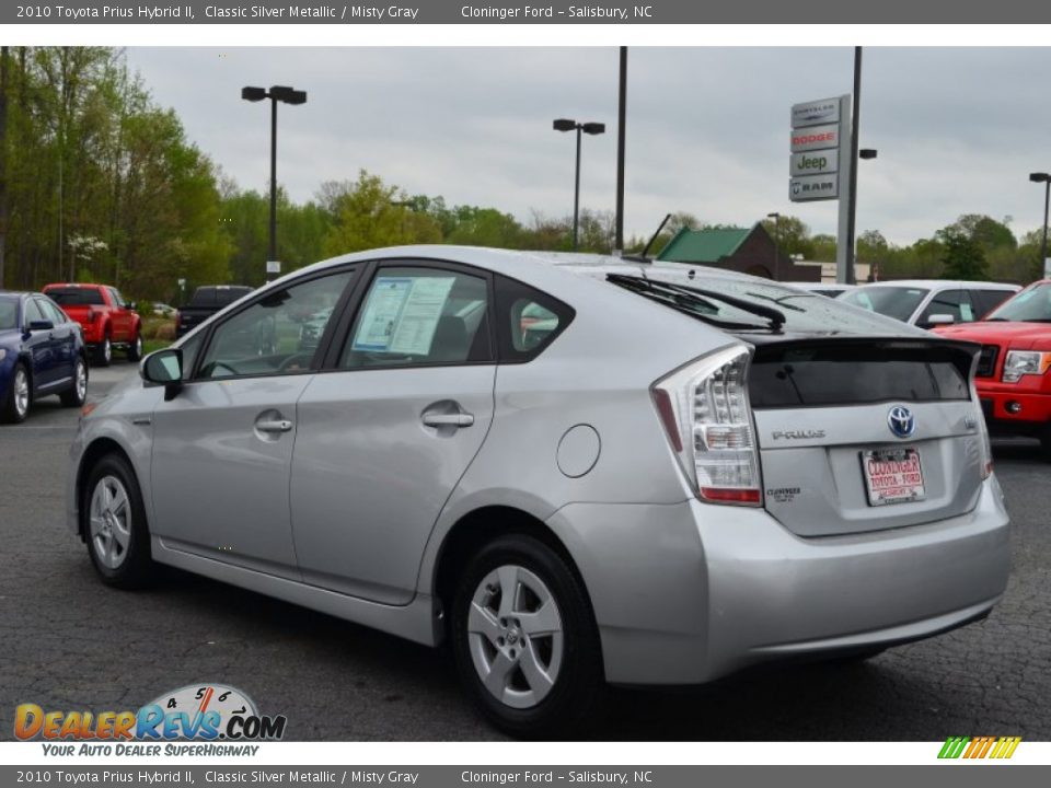 2010 Toyota Prius Hybrid II Classic Silver Metallic / Misty Gray Photo #35