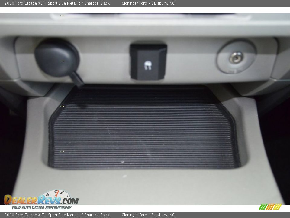 2010 Ford Escape XLT Sport Blue Metallic / Charcoal Black Photo #29