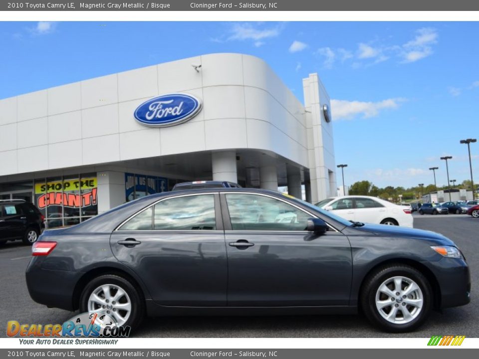 2010 Toyota Camry LE Magnetic Gray Metallic / Bisque Photo #2