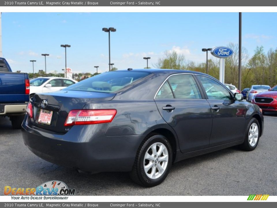 2010 Toyota Camry LE Magnetic Gray Metallic / Bisque Photo #3