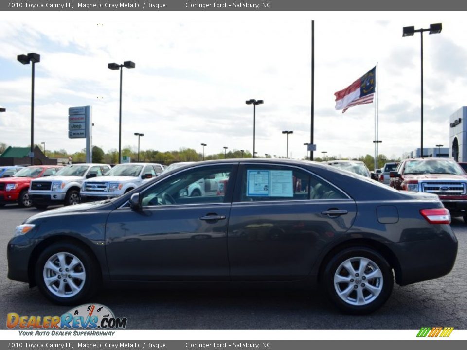 2010 Toyota Camry LE Magnetic Gray Metallic / Bisque Photo #5