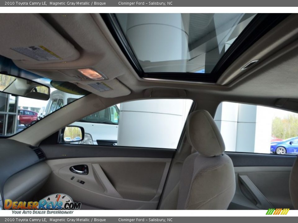 2010 Toyota Camry LE Magnetic Gray Metallic / Bisque Photo #21