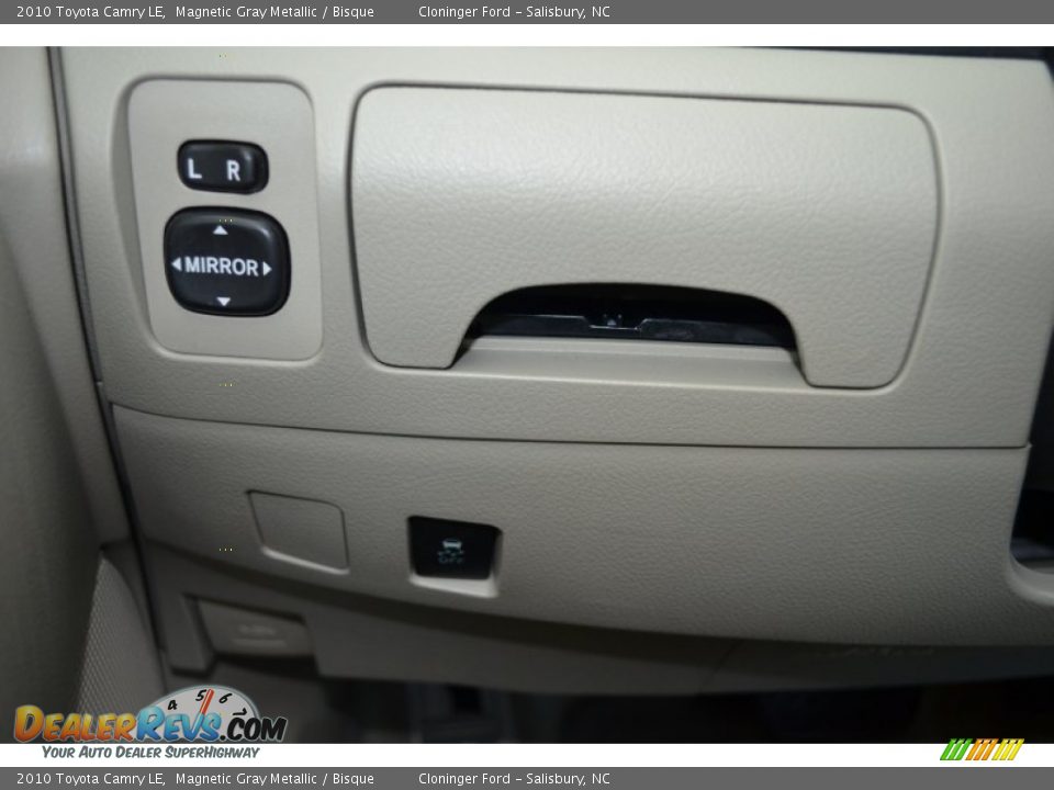 2010 Toyota Camry LE Magnetic Gray Metallic / Bisque Photo #22