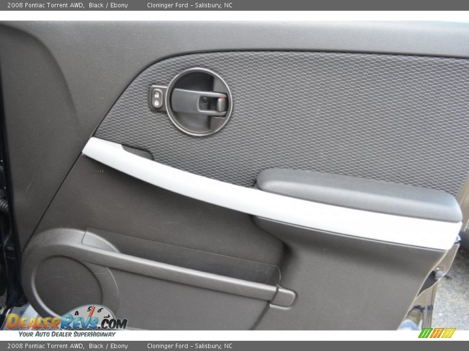 2008 Pontiac Torrent AWD Black / Ebony Photo #16