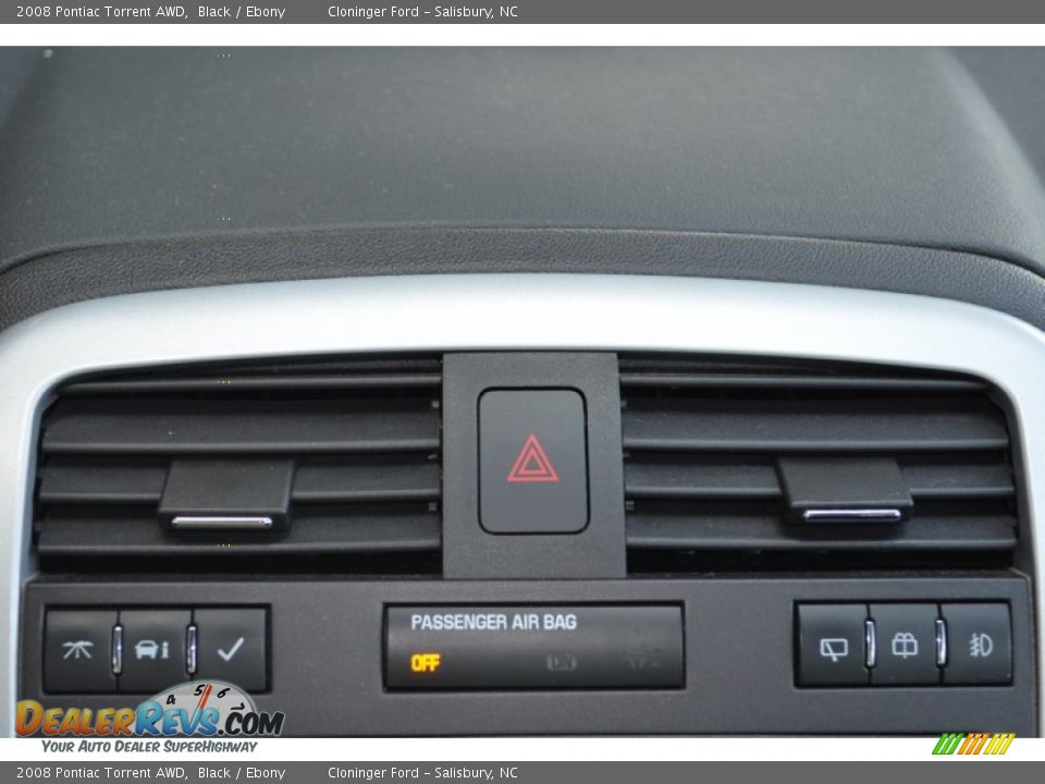 2008 Pontiac Torrent AWD Black / Ebony Photo #26