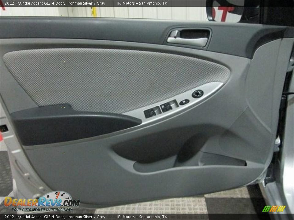 2012 Hyundai Accent GLS 4 Door Ironman Silver / Gray Photo #9