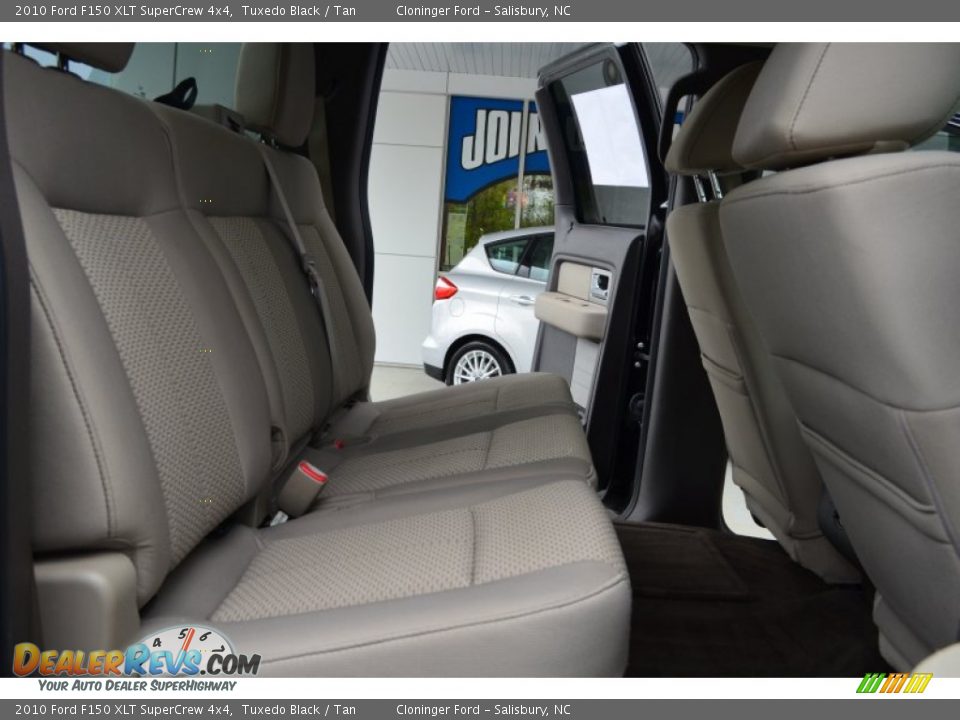 2010 Ford F150 XLT SuperCrew 4x4 Tuxedo Black / Tan Photo #13