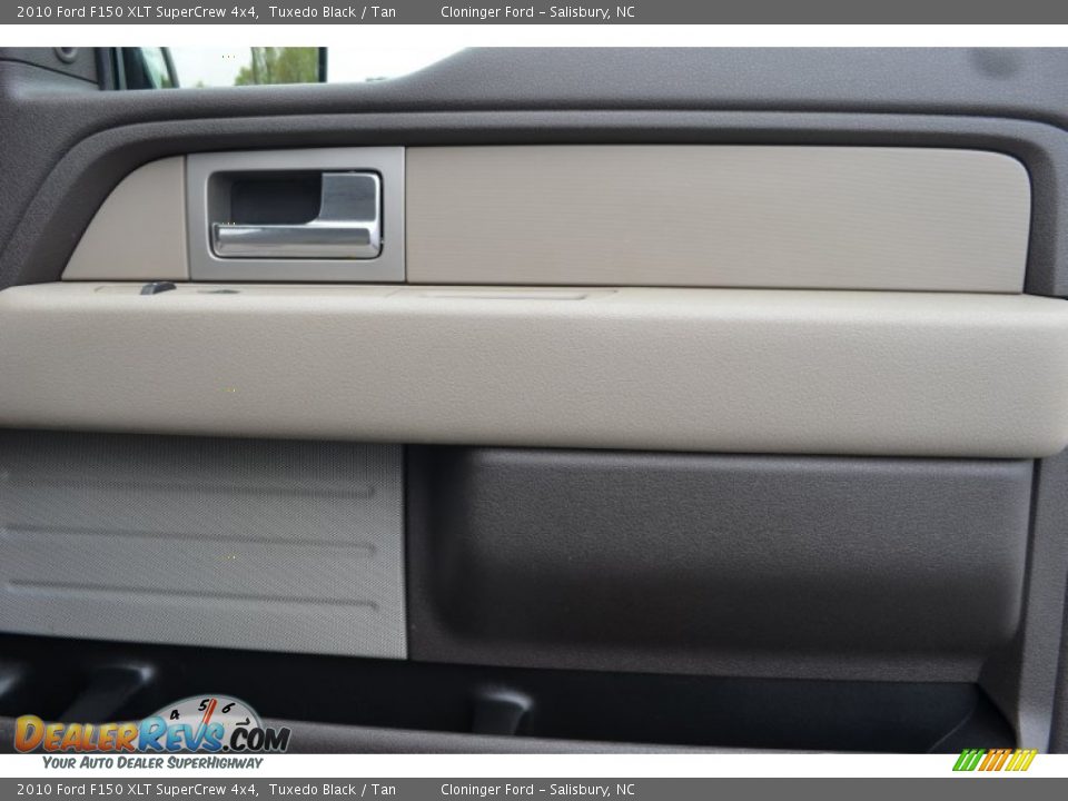 2010 Ford F150 XLT SuperCrew 4x4 Tuxedo Black / Tan Photo #16