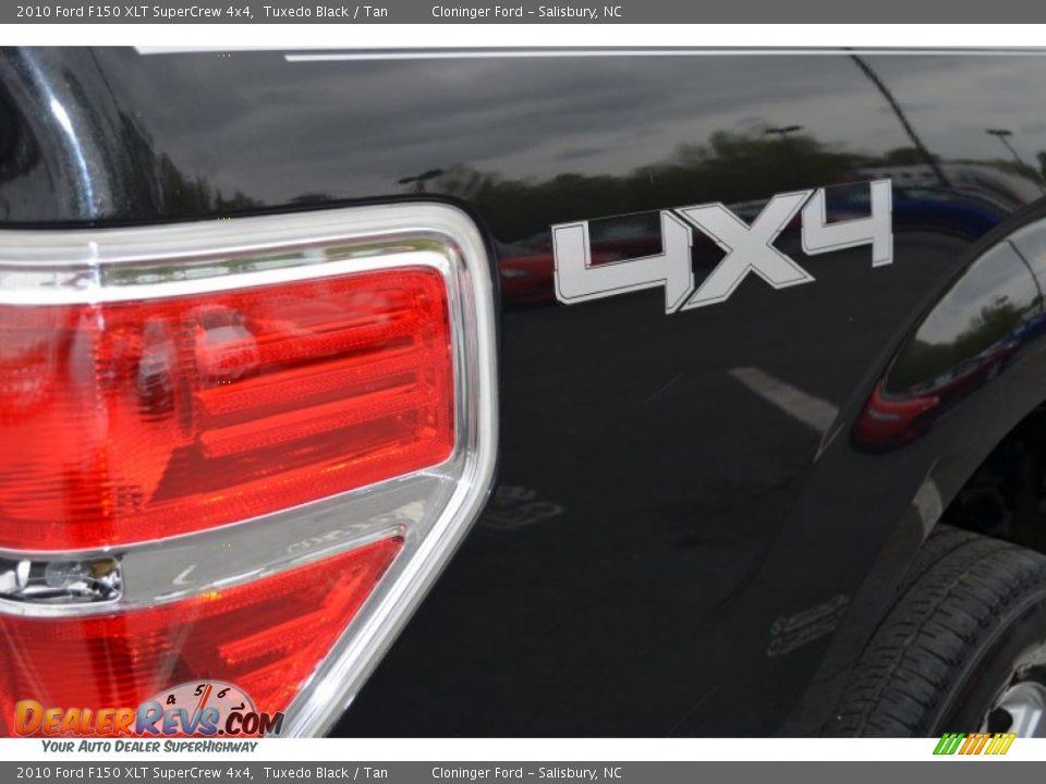 2010 Ford F150 XLT SuperCrew 4x4 Tuxedo Black / Tan Photo #20