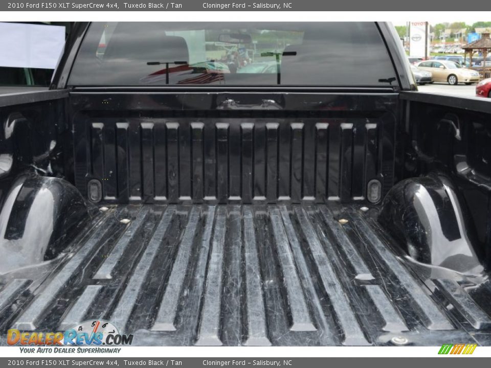 2010 Ford F150 XLT SuperCrew 4x4 Tuxedo Black / Tan Photo #23