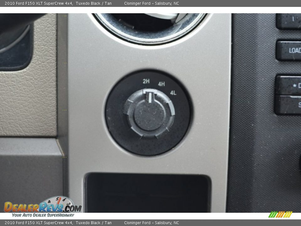 2010 Ford F150 XLT SuperCrew 4x4 Tuxedo Black / Tan Photo #30