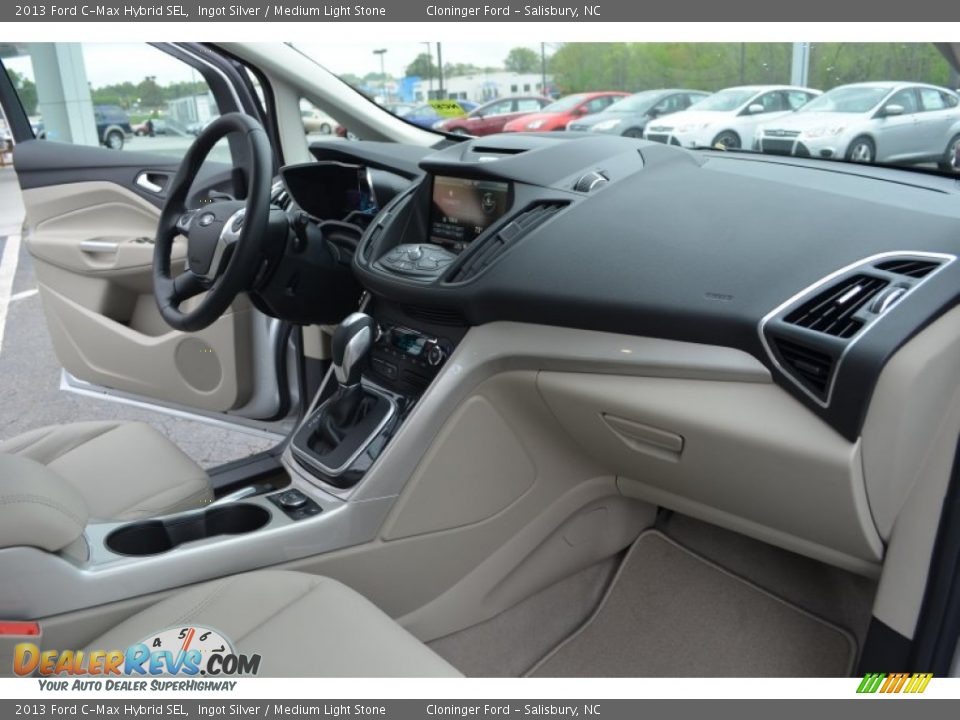 2013 Ford C-Max Hybrid SEL Ingot Silver / Medium Light Stone Photo #16